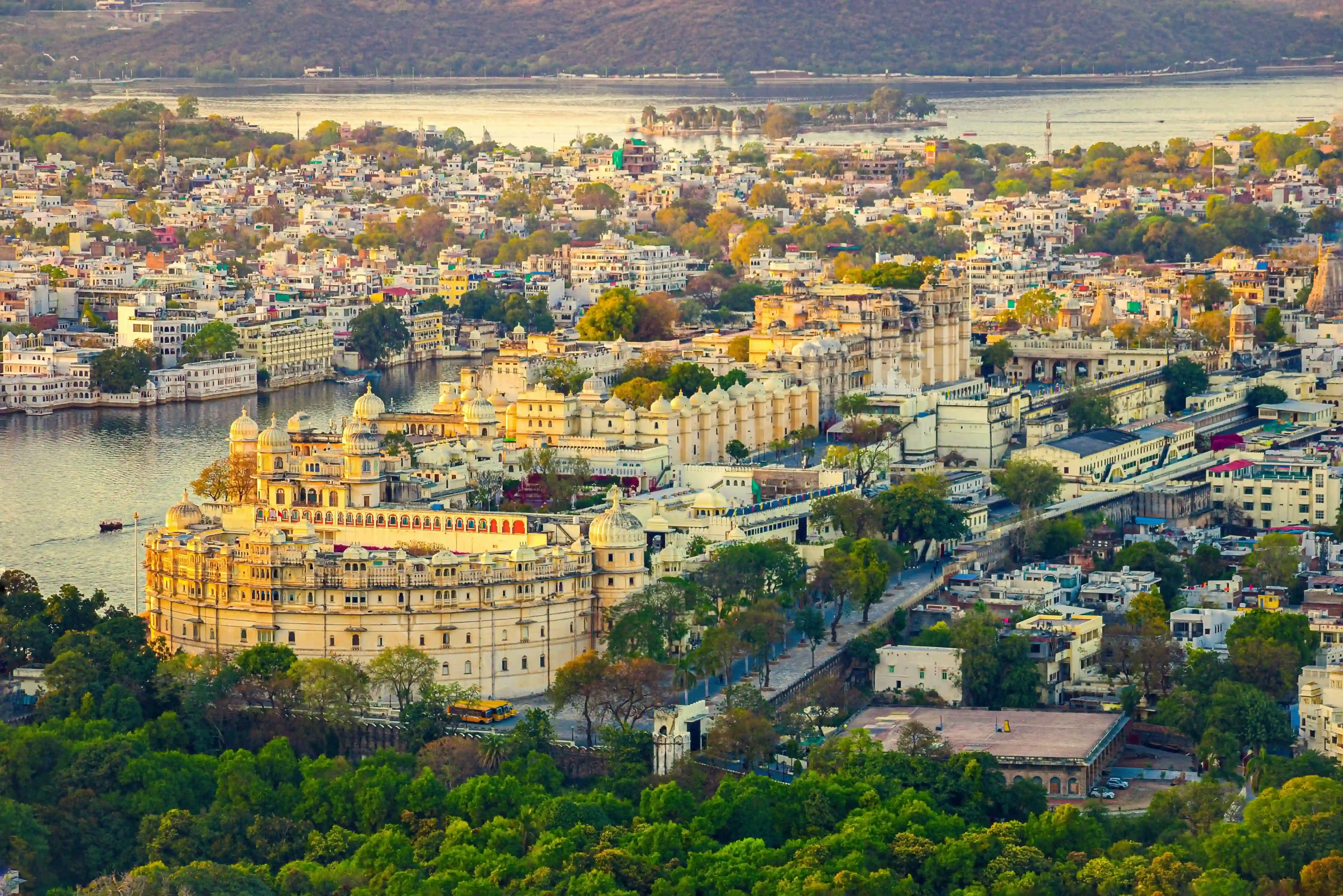 Rajasthan’s Hills and Lakes: A Royal Getaway